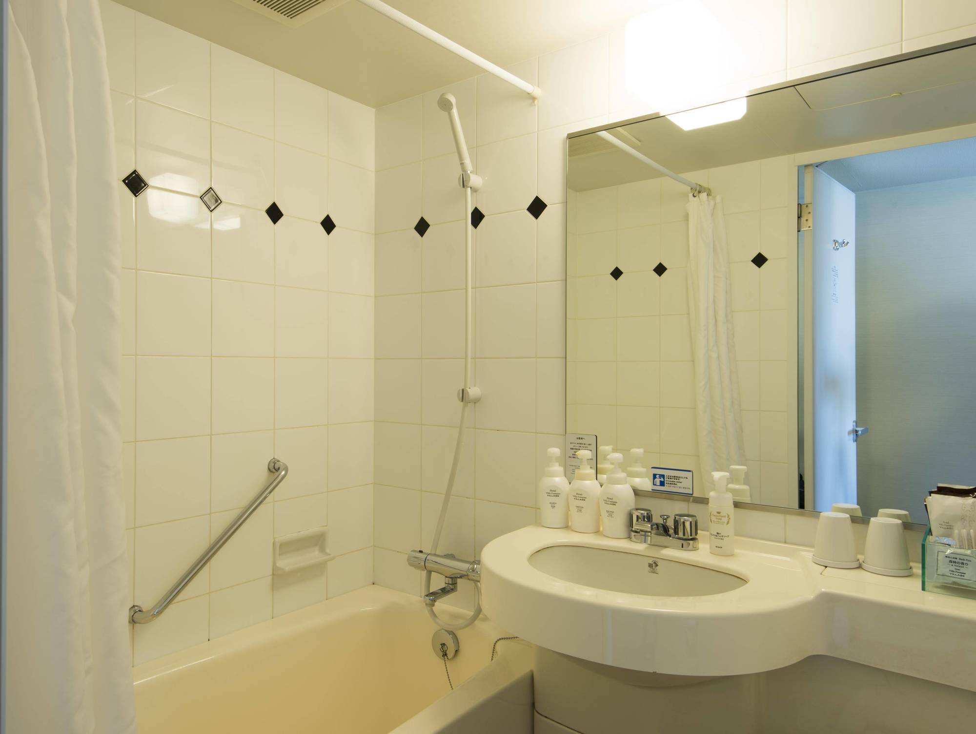 Hotel Villa Fontaine Tokyo-Jimbocho Extérieur photo
